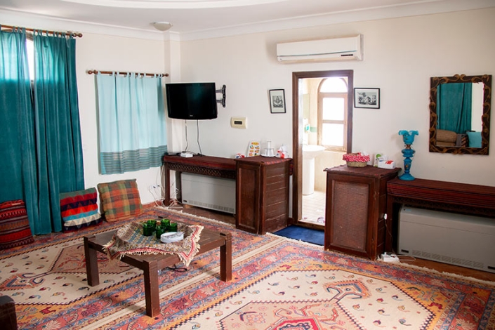 Shahneshin room of Matinabad