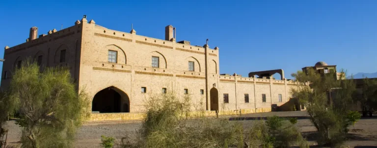 کاروانسرای معروف ایران در کویر